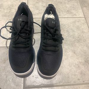 Men’s Under Armer Running shoes